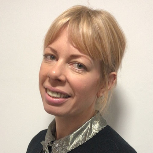 dentalessence Sompting - Fiona, dental nurse
